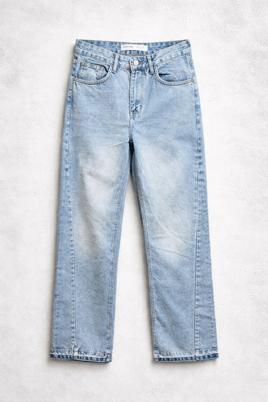 Bershka High-Waist Flared Jeans - Light Blue Wash